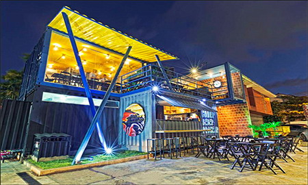 The flash of night-------Container Restaurant