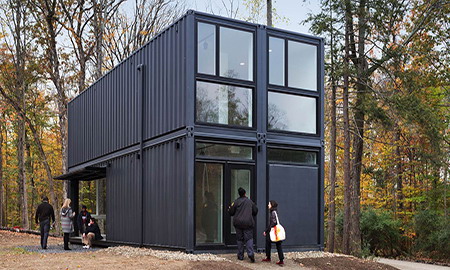 The 180 degree revolving garage door is decorated with simple container building to create a half day fast laboratory!