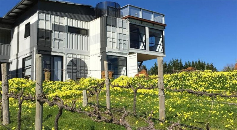 What kind of luxury operation is it to have a wine tasting room in a container house? Experience the luxurious villas in the vineyard!