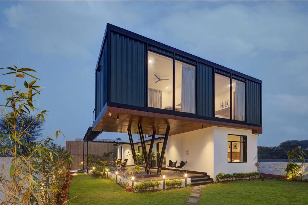Exploring the Benefits of Building Homes with Folding Containers!